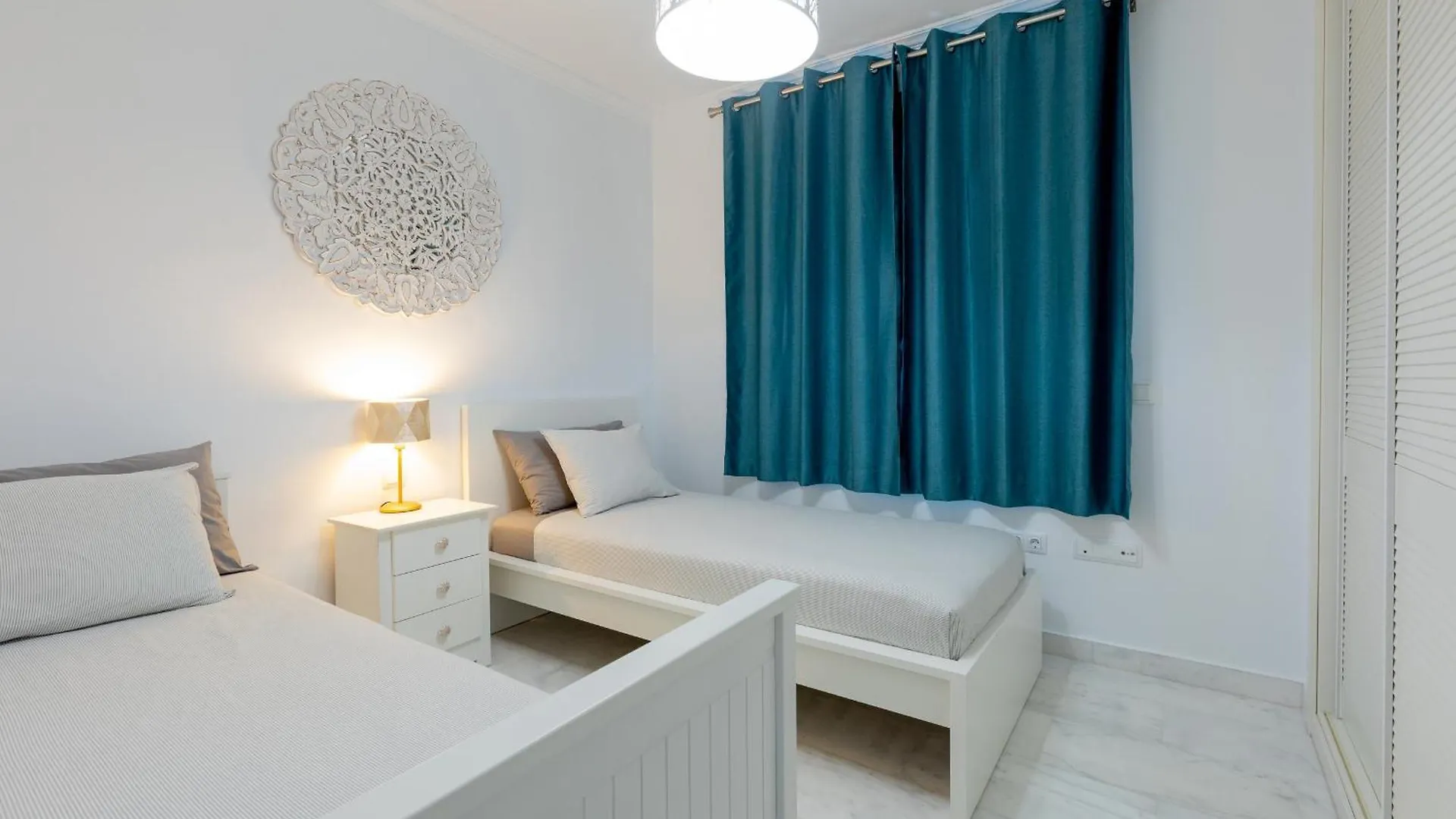 Villa With 4 Bedrooms And Private Heated Pool Сан Мигель