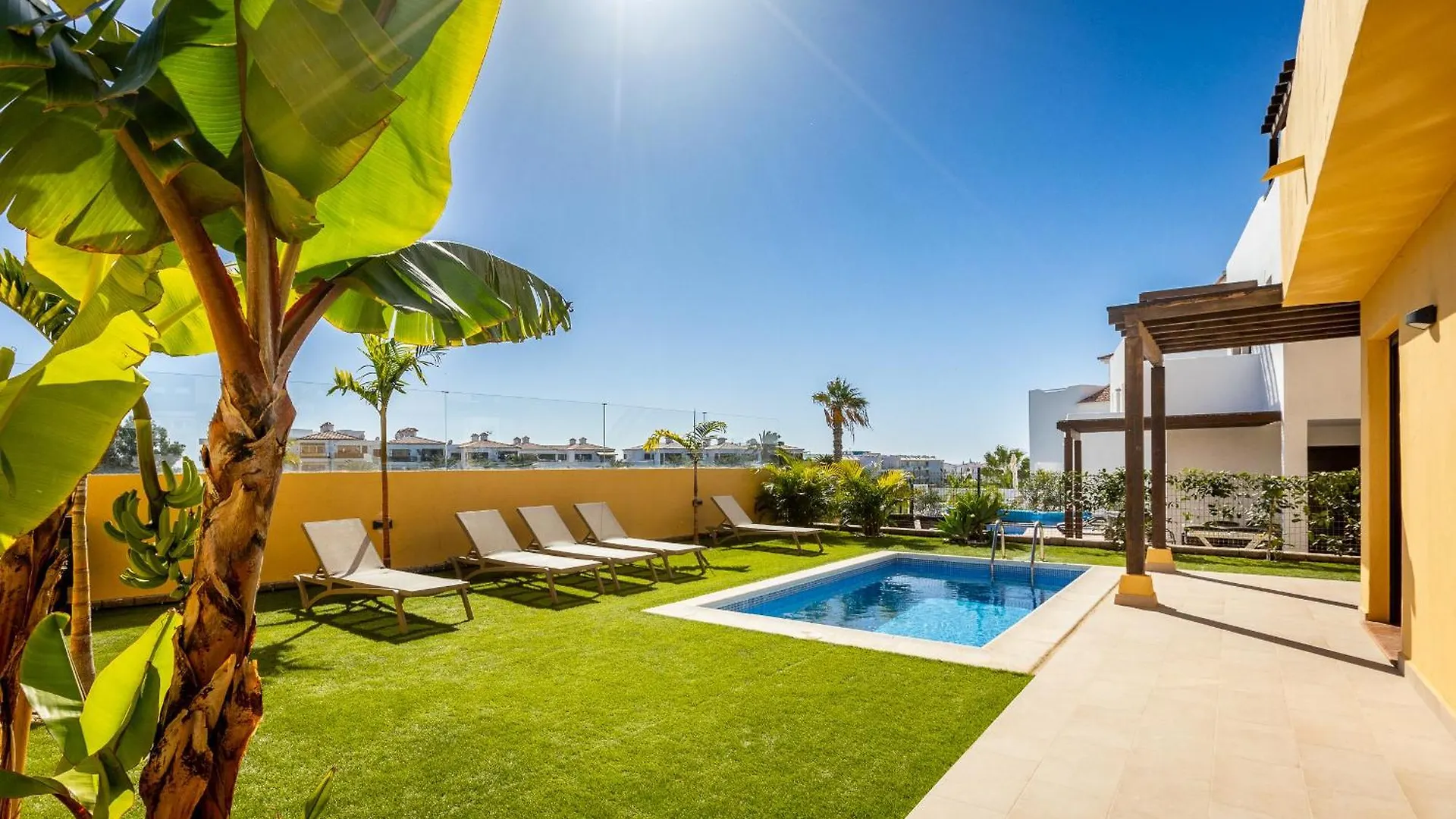 Villa With 4 Bedrooms And Private Heated Pool Сан Мигель 0*,