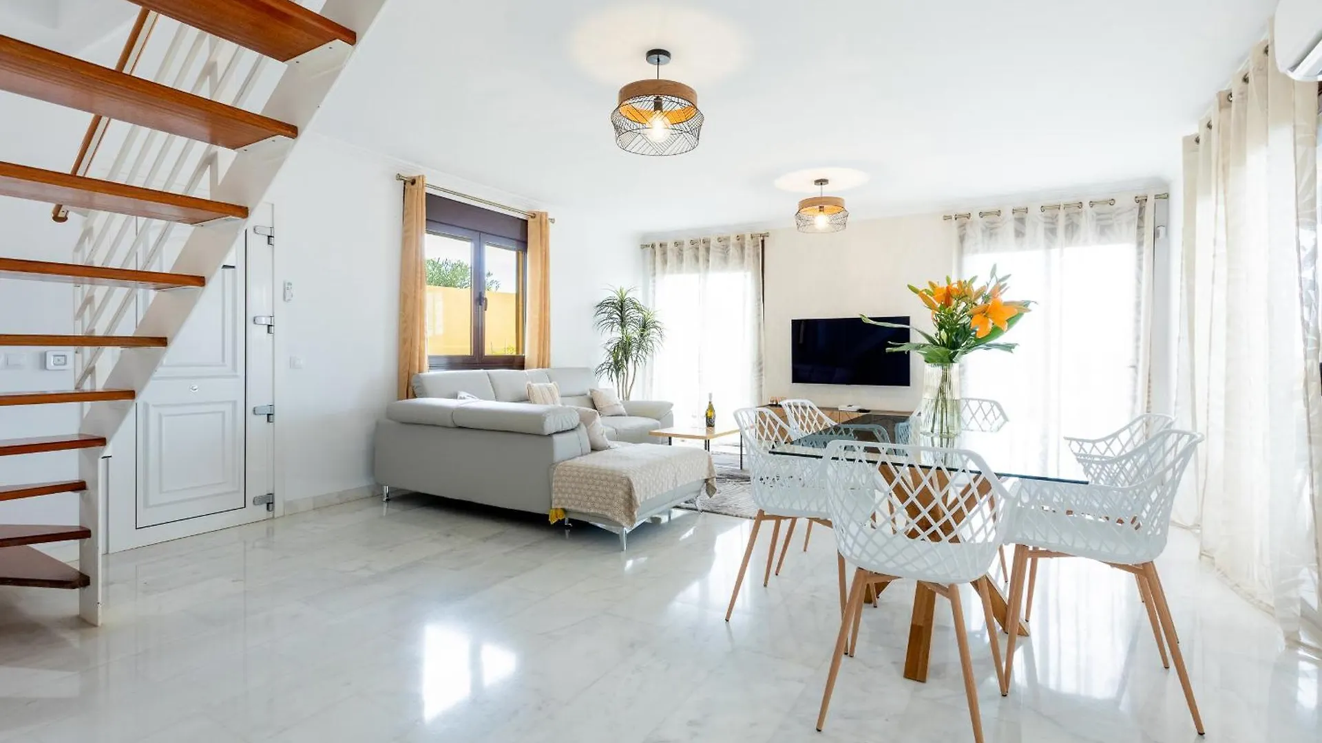 Villa With 4 Bedrooms And Private Heated Pool Сан Мигель Испания